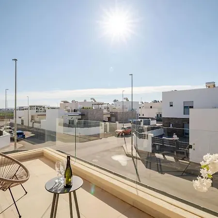 Villa White Diamond