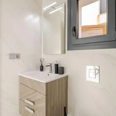 Villa White Diamond