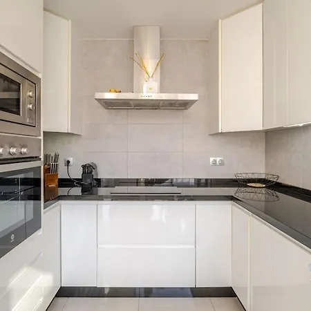 White Diamond Villa *